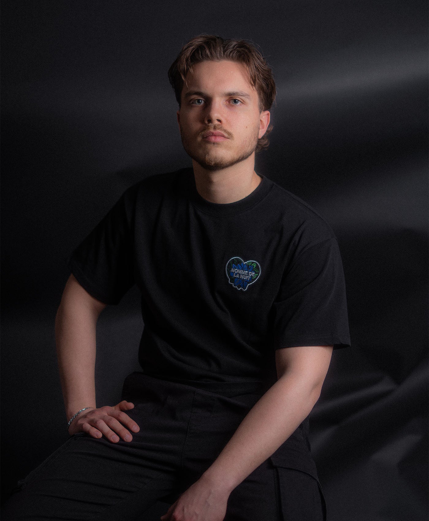 Blooming Heart Tee - Black