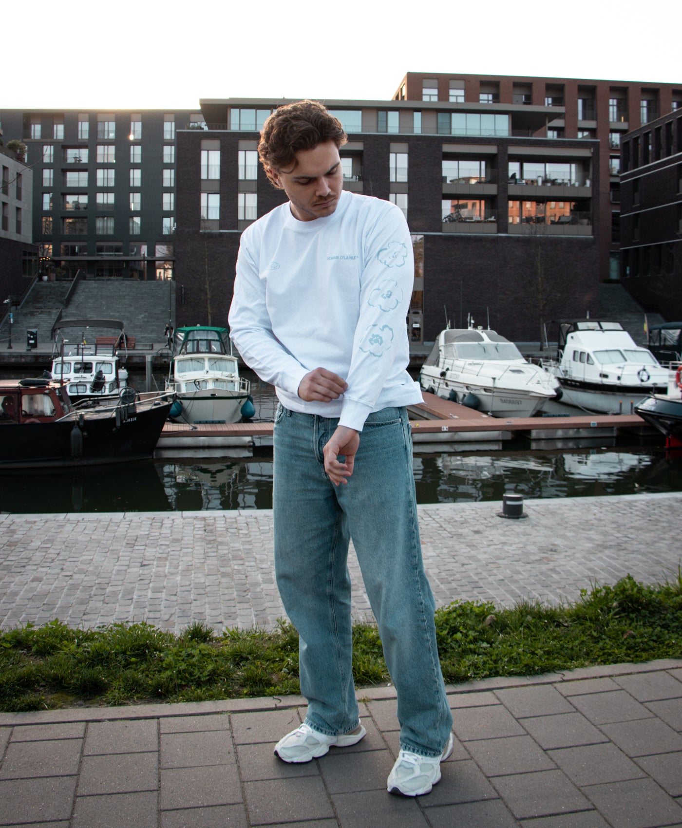 Flower Longsleeve - White